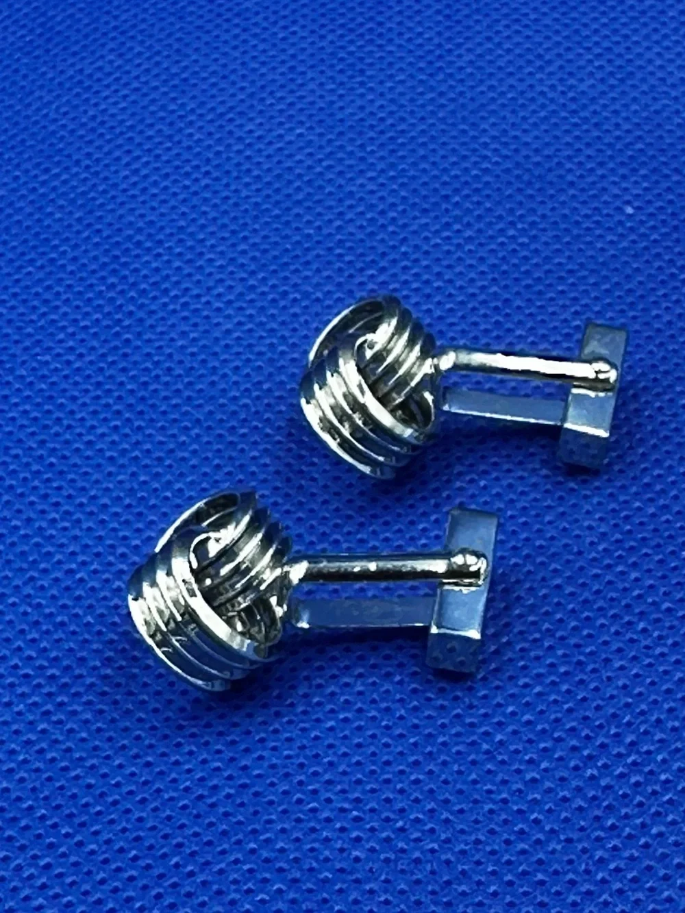 Banana Republic Silver-Tone Knot Design Cufflinks
